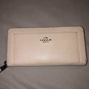 Authentic Coach wallet